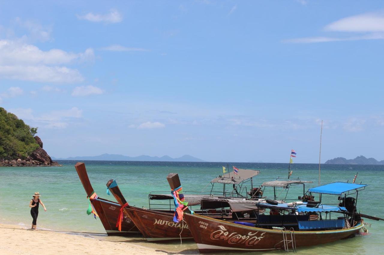 Koh Ngai Paradise Beach Extérieur photo